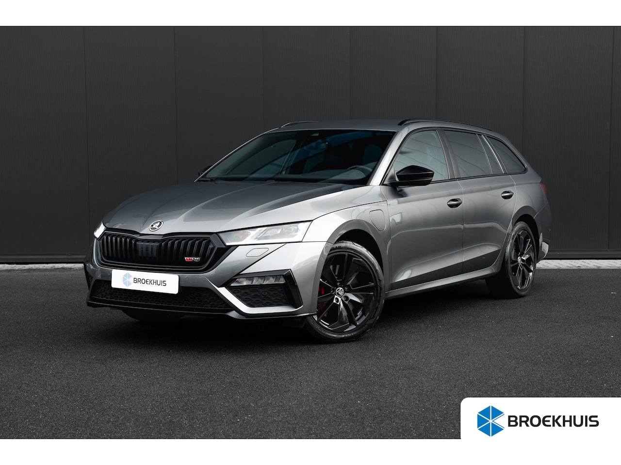 Skoda Octavia Combi - 245 PK RS iV Head up | 360 Camera | Trekhaak | Adaptive cruise control | Massagefunctie | - AutoWereld.nl