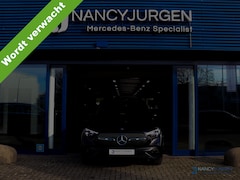 Mercedes-Benz B-klasse - 180 Business Solution | Trekhaak | Camera | Parkeerhulp Voor + Achter | Navi | Privacy Gla