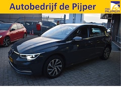 Volkswagen Golf - 1.4 eHybrid Style, BOEKJES, NAP EN ONDERHOUDSHISTORIE
