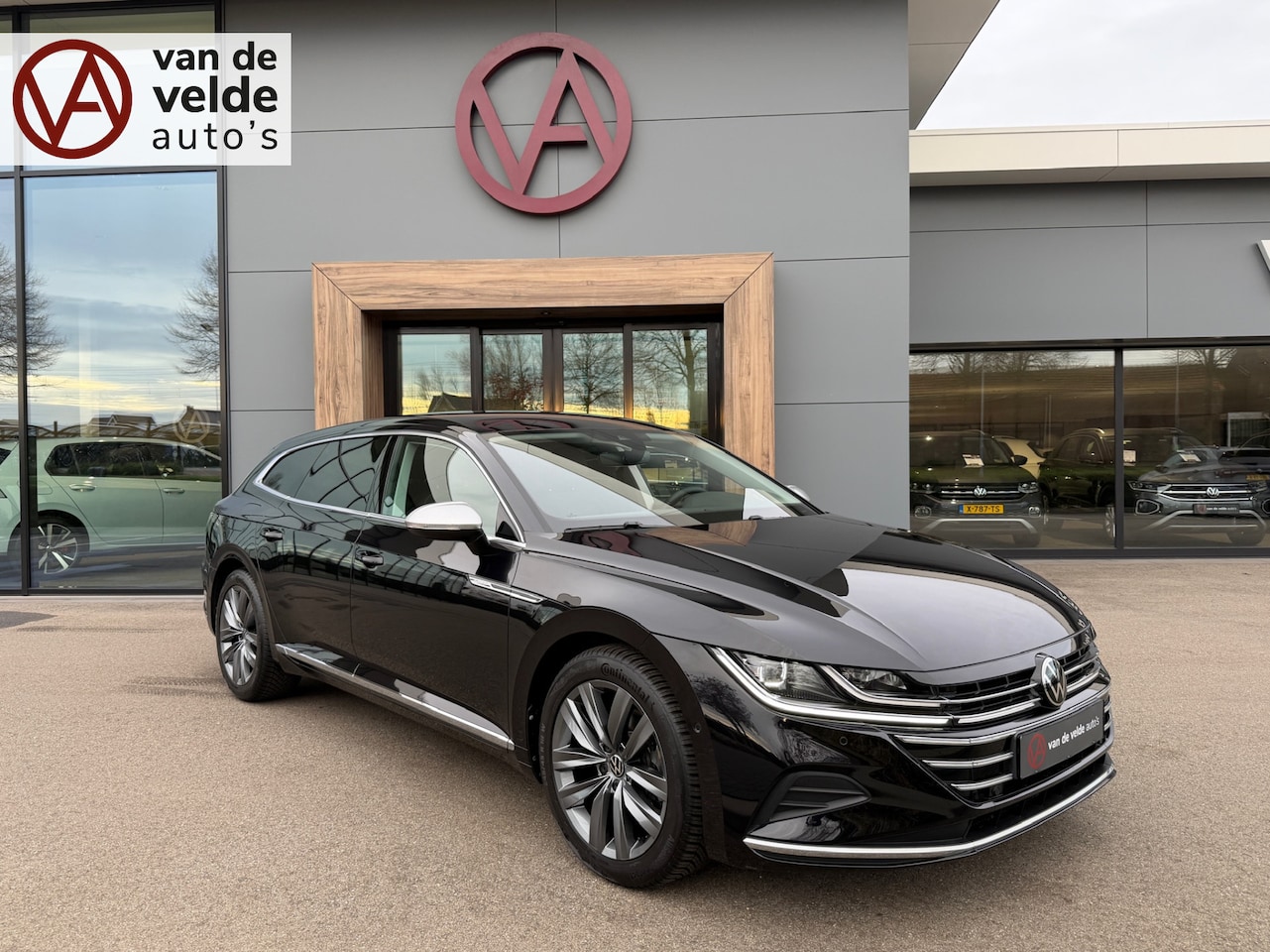 Volkswagen Arteon Shooting Brake - 2.0 TSI 190pk DSG Elegance | Camera | Trekhaak | Dode hoek | Adapt. Cruise | Rijklaar incl - AutoWereld.nl