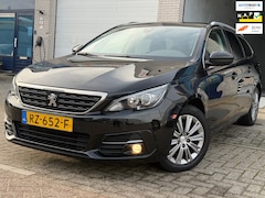 Peugeot 308 SW - 1.2 PureTech Blue Lease Premium/ AUTOMAAT/ nap/2e EIG/ dealeronderhouden/ 1jaar apk/ volle