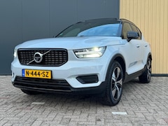 Volvo XC40 - T5 Twin Engine 262pk Geartronic R-Design | NL Auto | Pano H&K | Trekhaak | ACC | Stoel/Stu