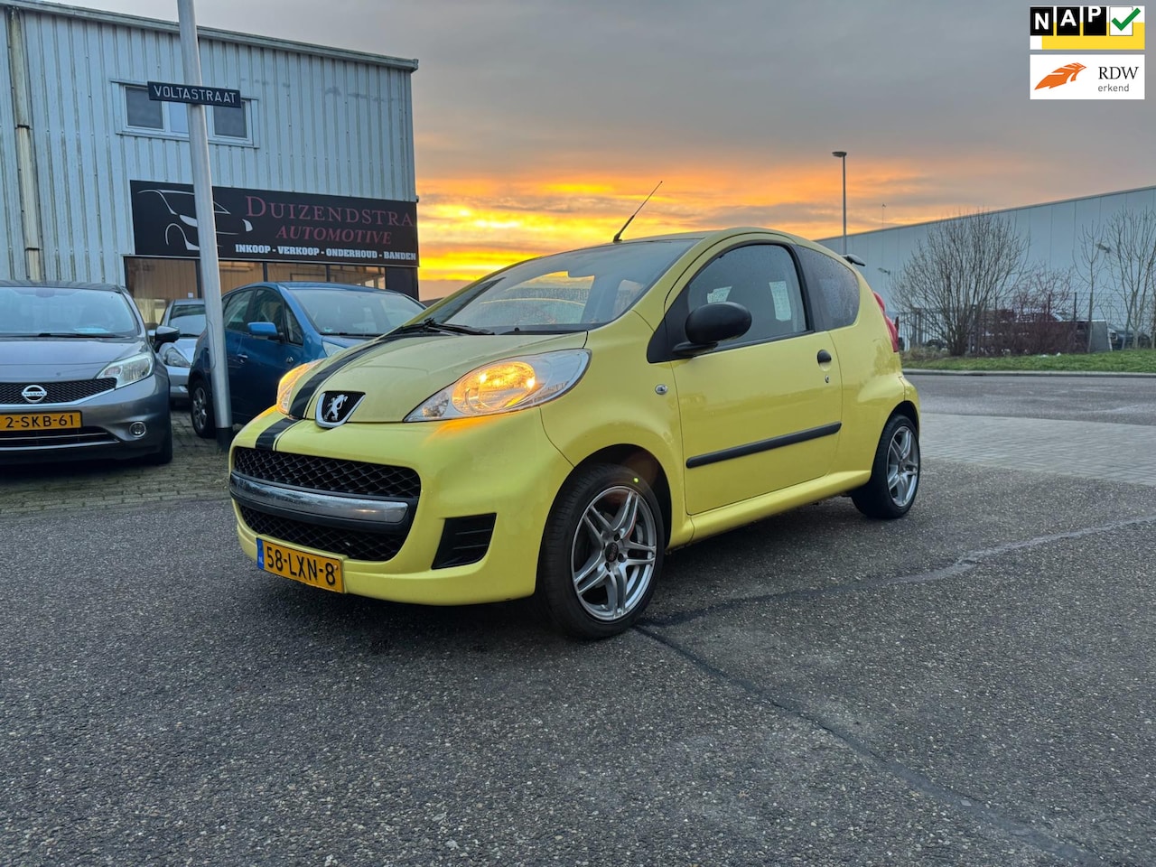 Peugeot 107 - 1.0-12V + Xtra Geluidsinstallatie! - AutoWereld.nl