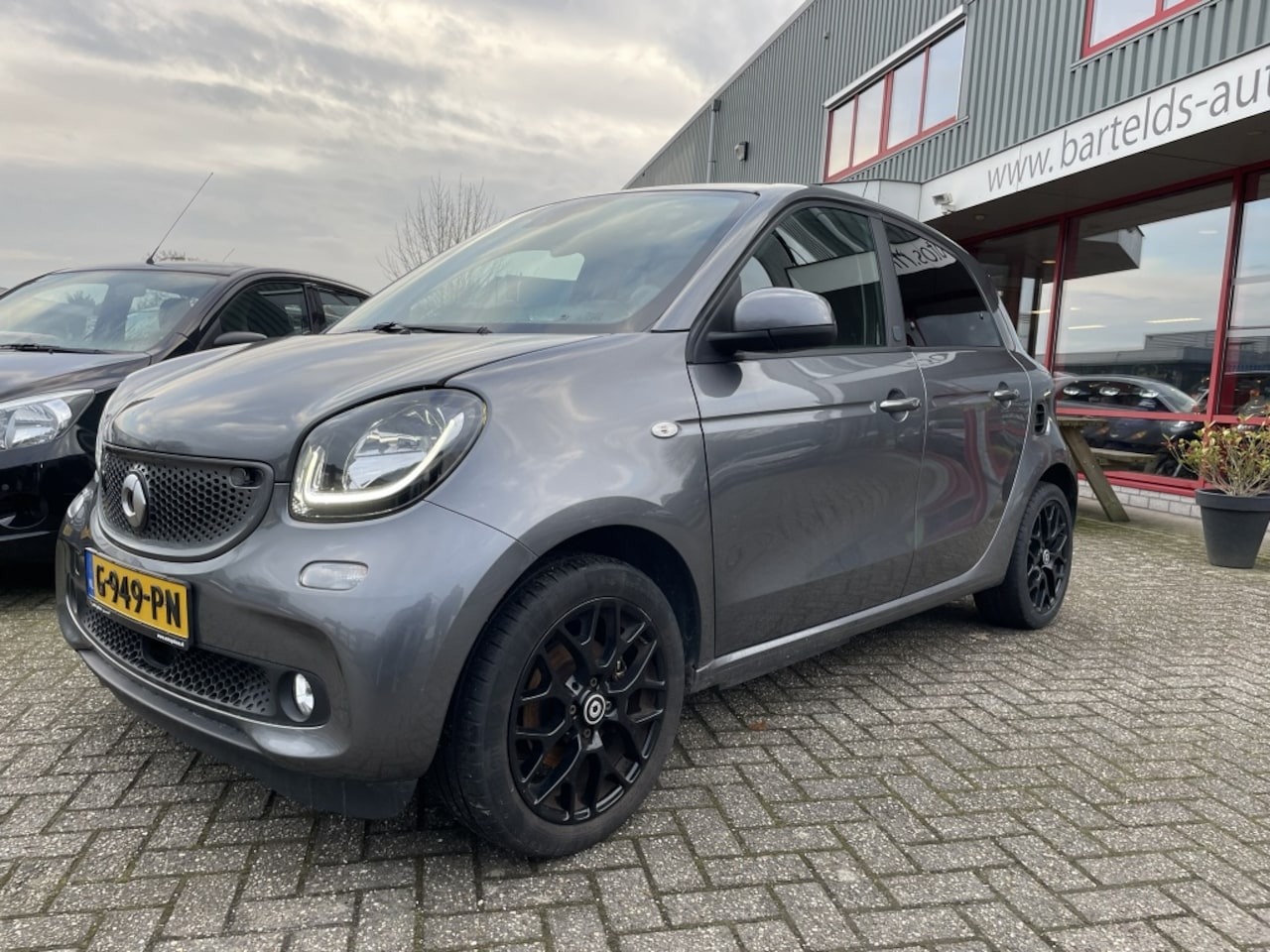 Smart Forfour - EQ Bns Sol. - AutoWereld.nl