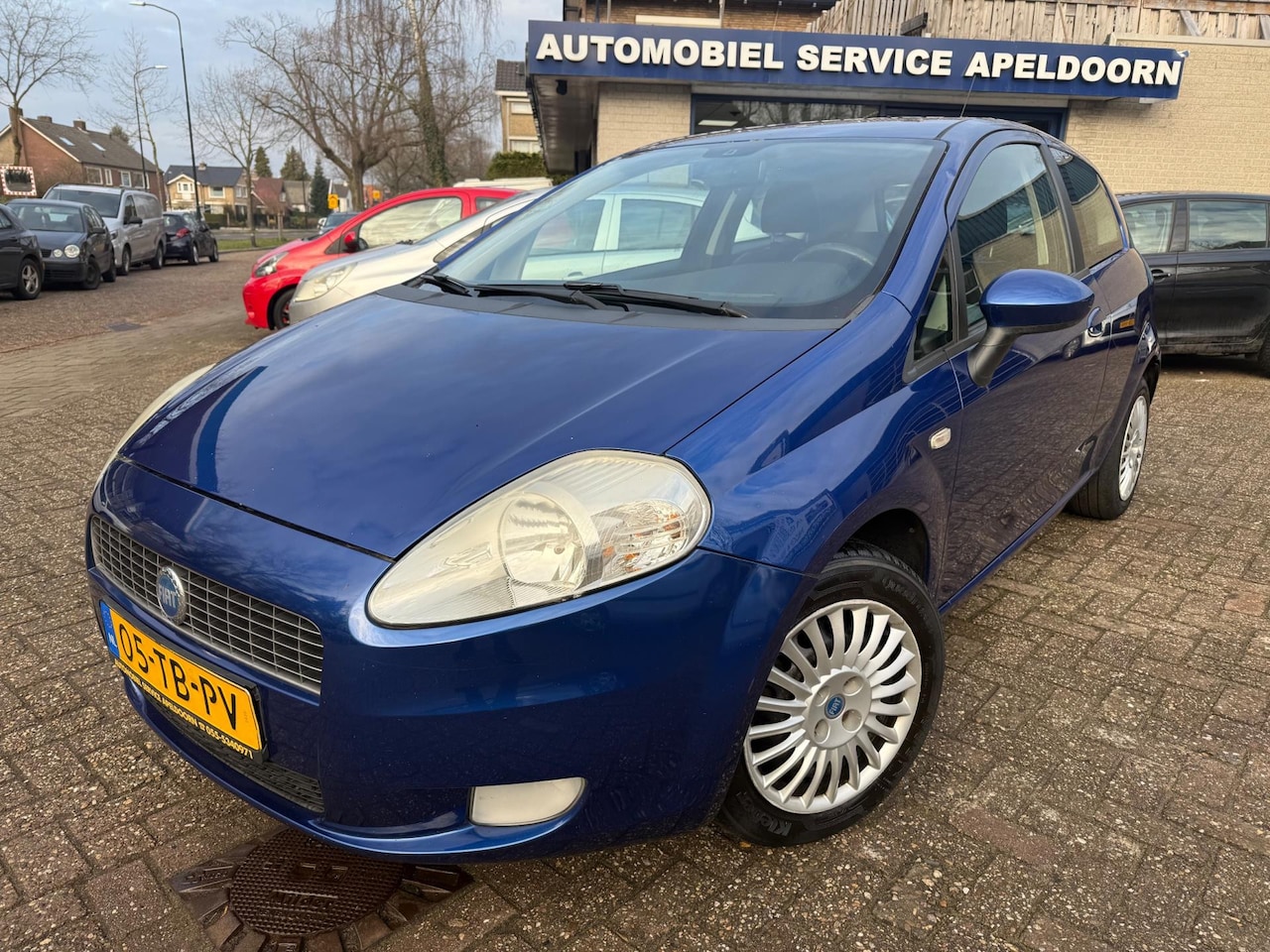 Fiat Grande Punto - 1.4 Edizione Prima *APK*CLIMA*ELEKTR. RAMEN*STUURBEKR.*MULTIF. STUUR* - AutoWereld.nl