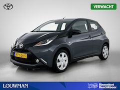 Toyota Aygo - 1.0 VVT-i x-play | Airconditioning | Metallic lak | Cruise control |