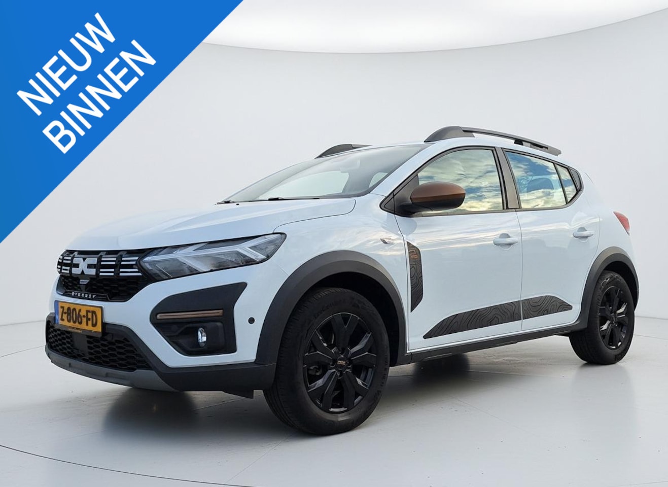 Dacia Sandero Stepway - 1.0 TCe 90 Extreme AUTOMAAT CAMERA APPLE CARPLAY - AutoWereld.nl