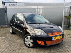 Ford Fiesta - 1.4-16V Futura - Airco - PDC - APK 05-26