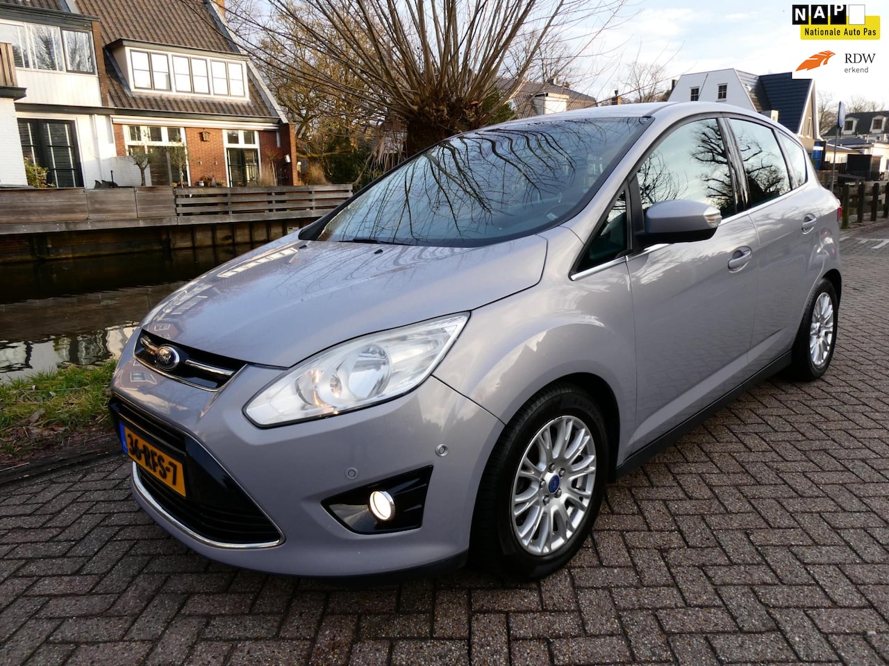 Ford C-Max - 1.6 SCTi Titanium 150pk Clima Cruise PDC Trekhaak 1500kg. - AutoWereld.nl