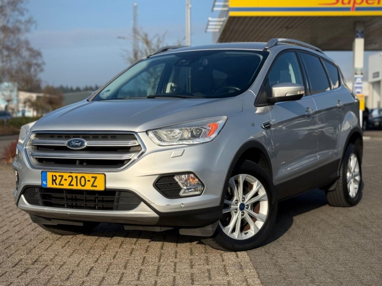 Ford Kuga - 1.5 AUTOMAAT 4WD CAMERA NAVI STOELVERWARMING - AutoWereld.nl