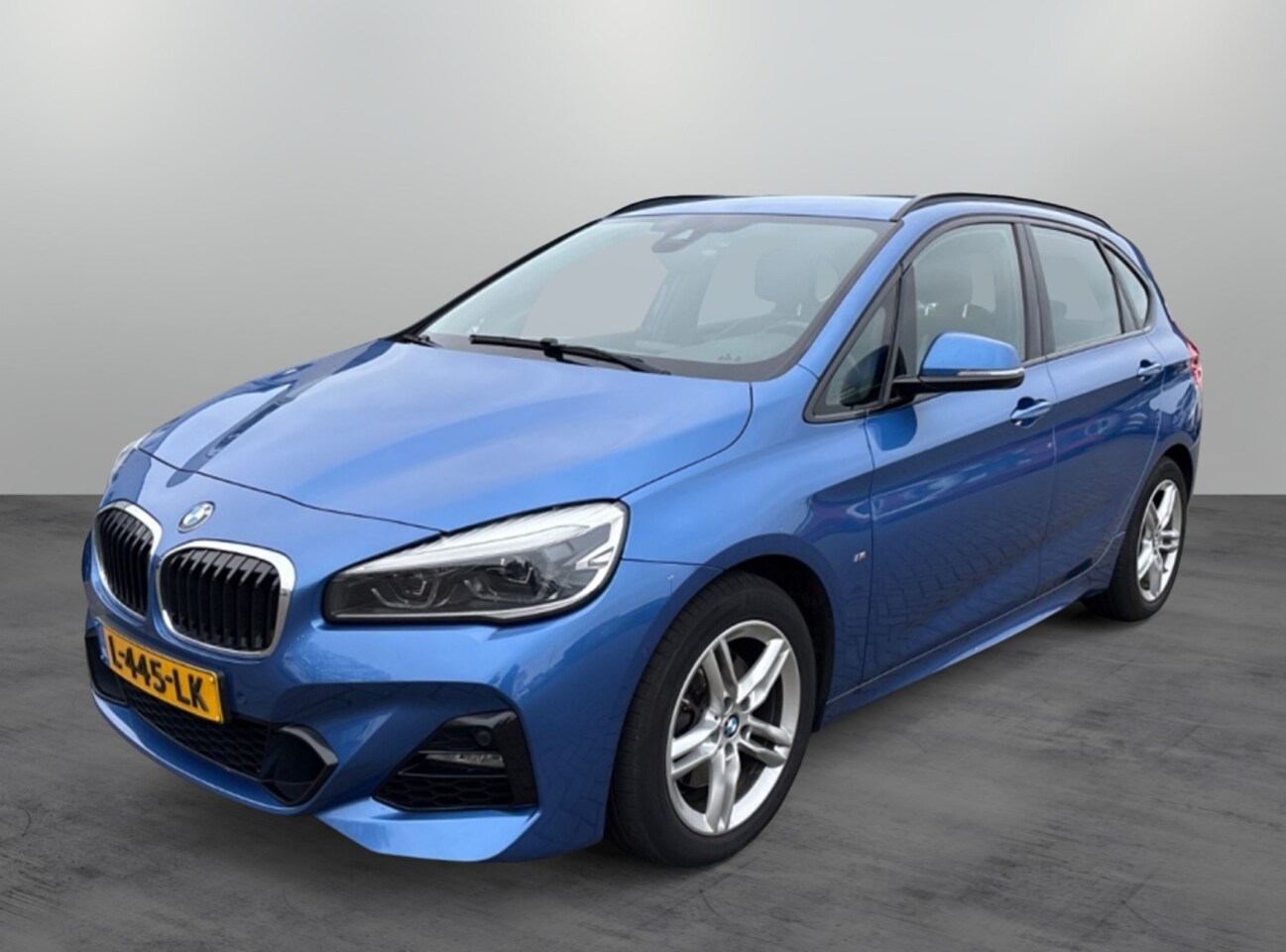 BMW 2-serie Active Tourer - 220i High Executive M-line automaat - AutoWereld.nl
