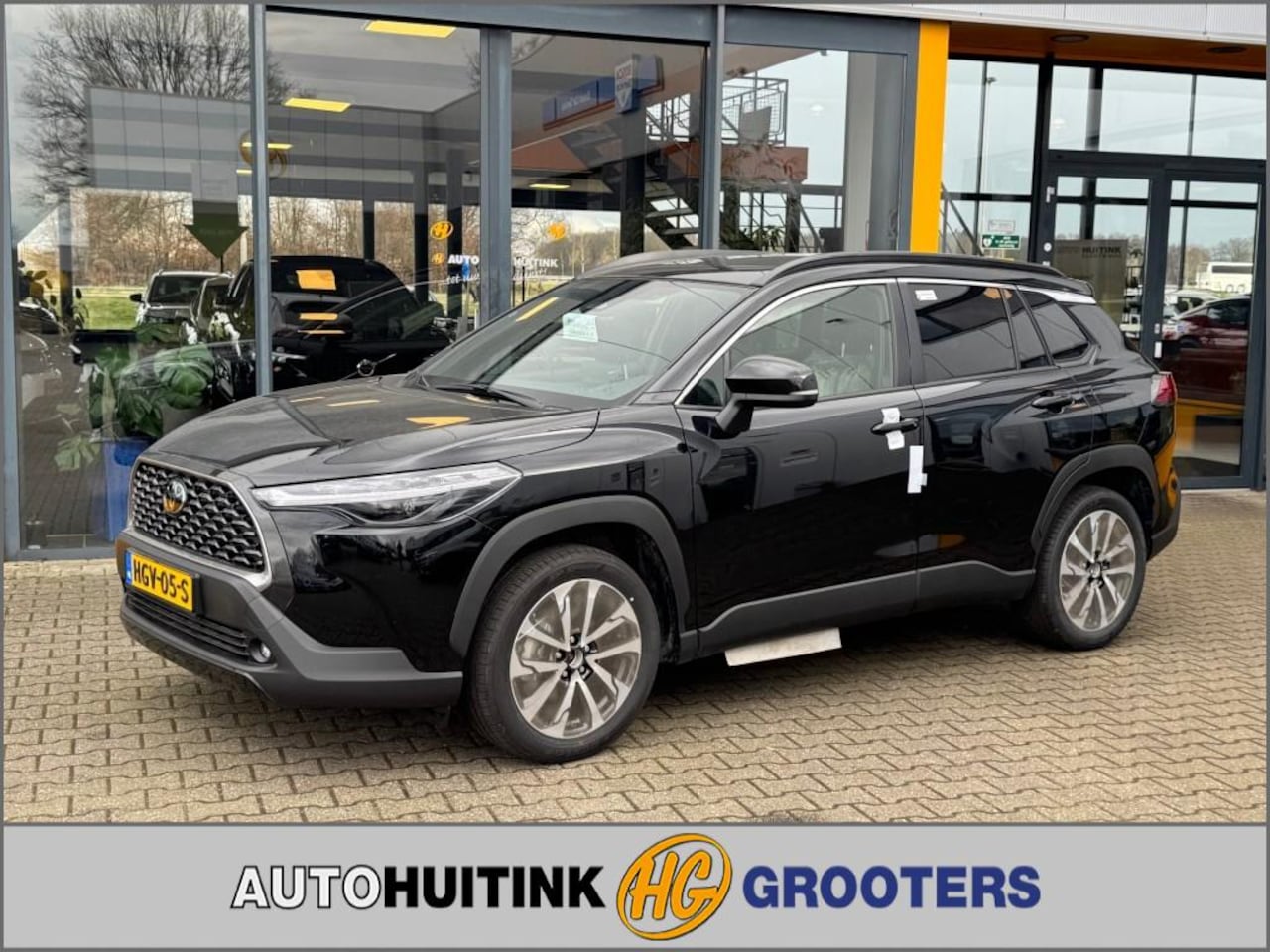 Toyota Corolla Cross - Hybrid 140 Executive - Pan.dak - leer - camera - Nieuw!! - AutoWereld.nl