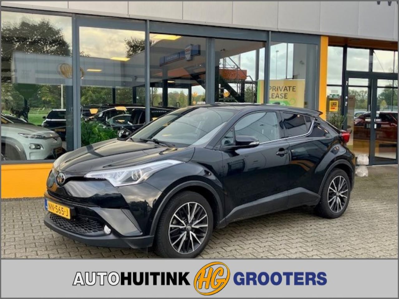 Toyota C-HR - 1.2 First Edition - Navi - camera - trekhaak - AutoWereld.nl