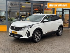 Peugeot 3008 - 1.2 Puere Tech Allure