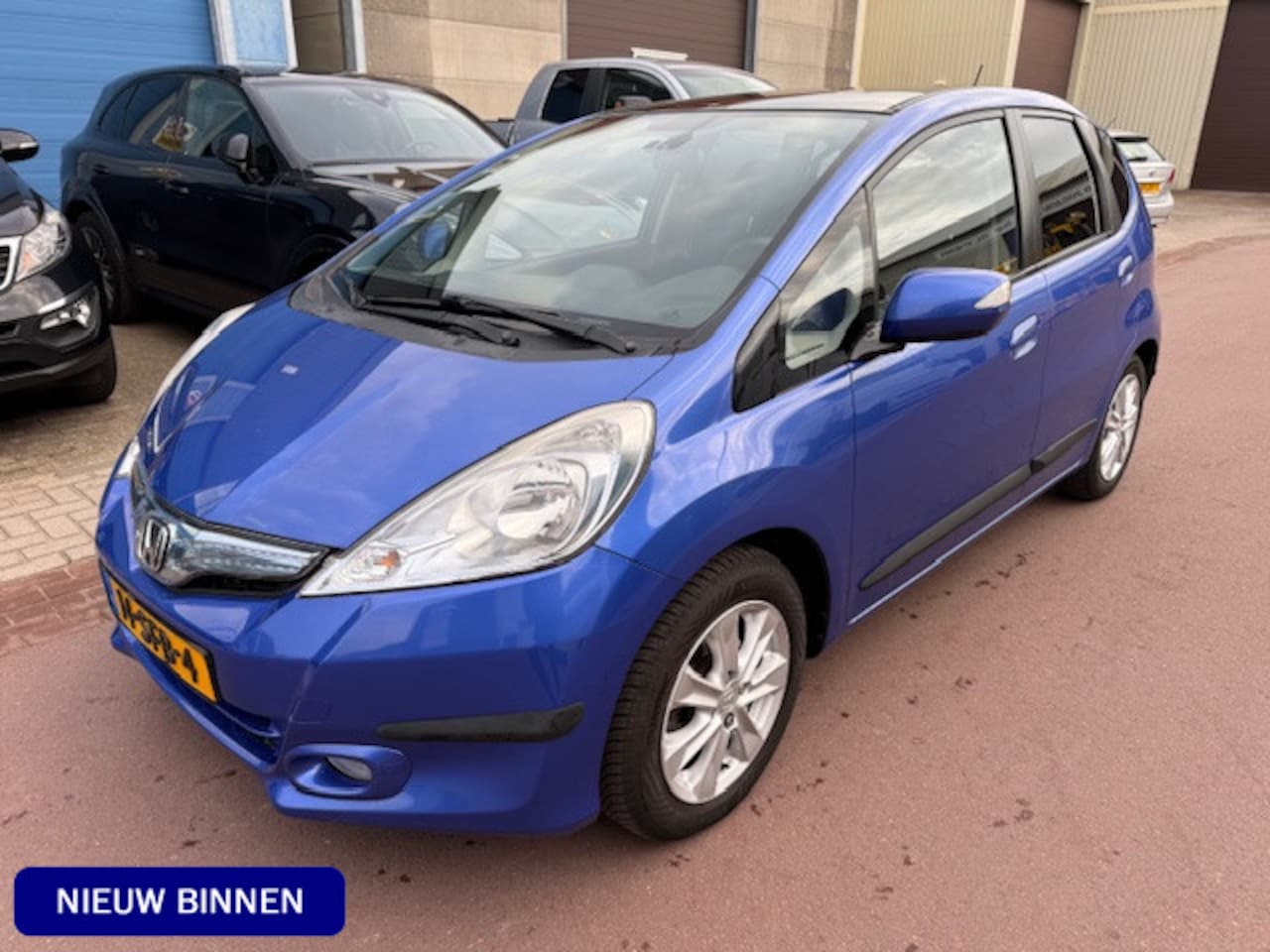 Honda Jazz - 1.4 Hybrid Elegance 126.659km NAP panoramadak Apple Car Play met Bluetooth, sportvelgen, e - AutoWereld.nl