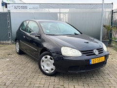 Volkswagen Golf - 1.6 FSI Turijn - Airco - Cruise - APK 10-26
