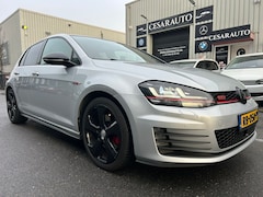Volkswagen Golf - 2.0 GTI / 92 DKM / DEALER ONDERHOUDEN