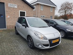 Renault Scénic - Scenic 2.0 Bose *Automaat*Luxe Uit.v
