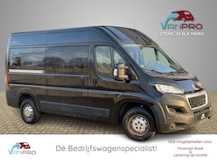 Peugeot Boxer - 2.2 BlueHDI 140PK L2H2 PREMIUM / Navi / Trekhaak 2500kg / Climate Control