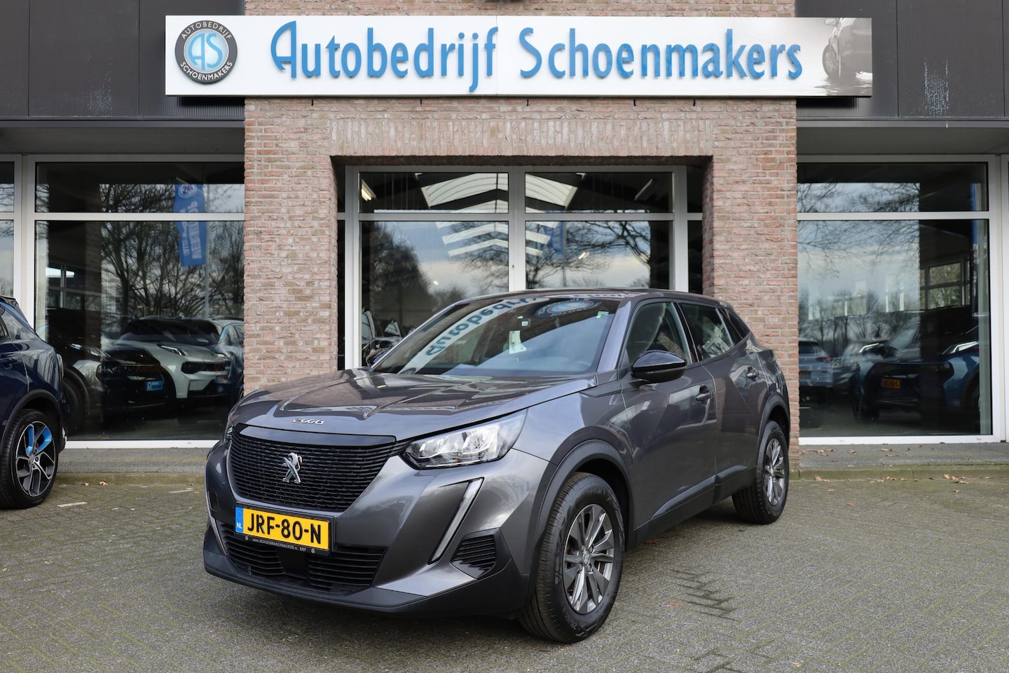 Peugeot 2008 - 1.2 PureTech Active Pack CAMERA STOELVERW. CARPLAY LMV PDC CRUISE DAB DEALER-ONDERHOUDEN E - AutoWereld.nl