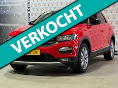 Volkswagen T-Roc - 1.5 TSI Style/Navi/AppleCarplay/Lane Asist