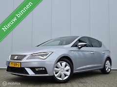 SEAT Leon - 1.0 ECOTSI STYLE/CAMERA/FULL LED/CARPLAY/CLIMATE/PDC
