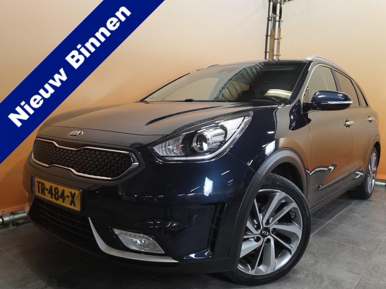Kia Niro - 1.6 GDi Hybrid Design Edition panodak | cruise | navi | lmv | trekhaak - AutoWereld.nl