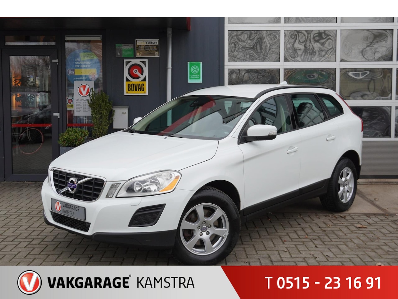 Volvo XC60 - 2.0T Kinetic 203 PK Clima/Cruise/PDC/Stoelverw. - AutoWereld.nl