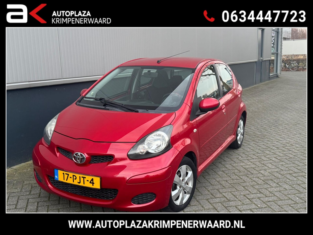 Toyota Aygo - 1.0-12V Aspiration Red Navigator Nieuwe apk AUTOMAAT NAP - AutoWereld.nl