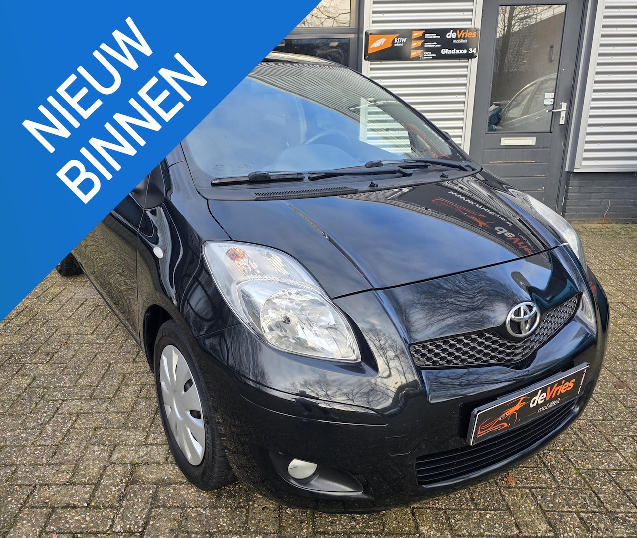 Toyota Yaris - 1.3 VVT-i Executive **5DRS-CLIMA-APK** - AutoWereld.nl