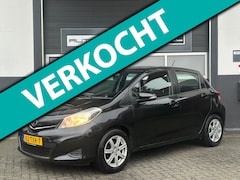 Toyota Yaris - Aspiration | AIRCO | CAMERA | TREKHAAK | NL AUTO |