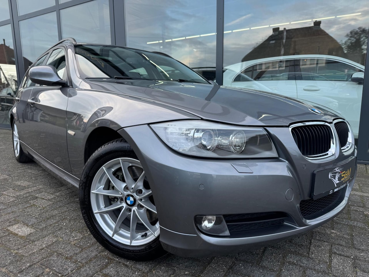 BMW 3-serie Touring - 320i Business Line panorama - AutoWereld.nl