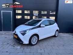 Toyota Aygo - 1.0 VVT-i x-play | Camera | CarPlay | Airco | Limiter