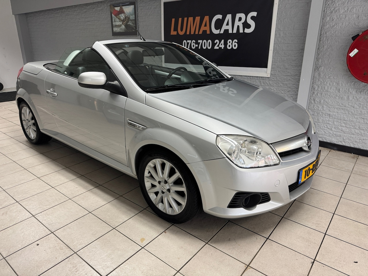 Opel Tigra TwinTop - 1.8-16V Sport 1.8-16V Sport - AutoWereld.nl