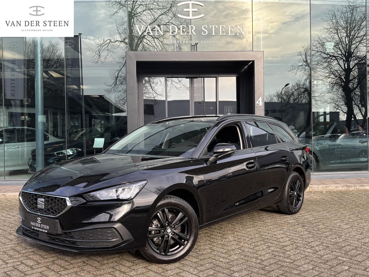SEAT Leon Sportstourer - 1.5 eTSI Style Business Intense Elekt. Trekhaak | Stuurwiel verwarming - AutoWereld.nl