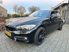 BMW 1-serie - 118i Centennial High Executive 18" M-Sport