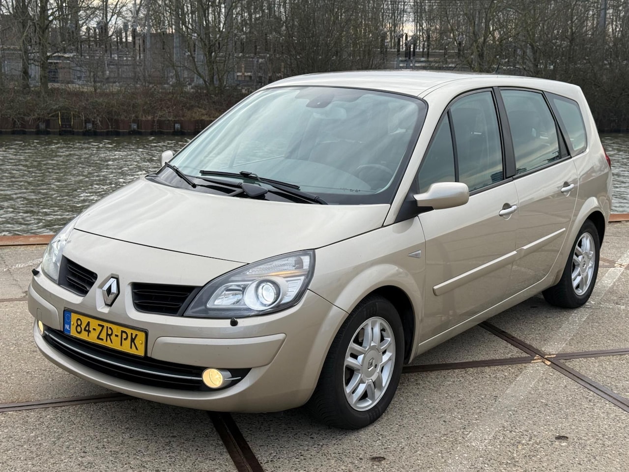 Renault Grand Scénic - 1.9 dCi Tech Line 2008 ECC/NAVI/LEER! - AutoWereld.nl
