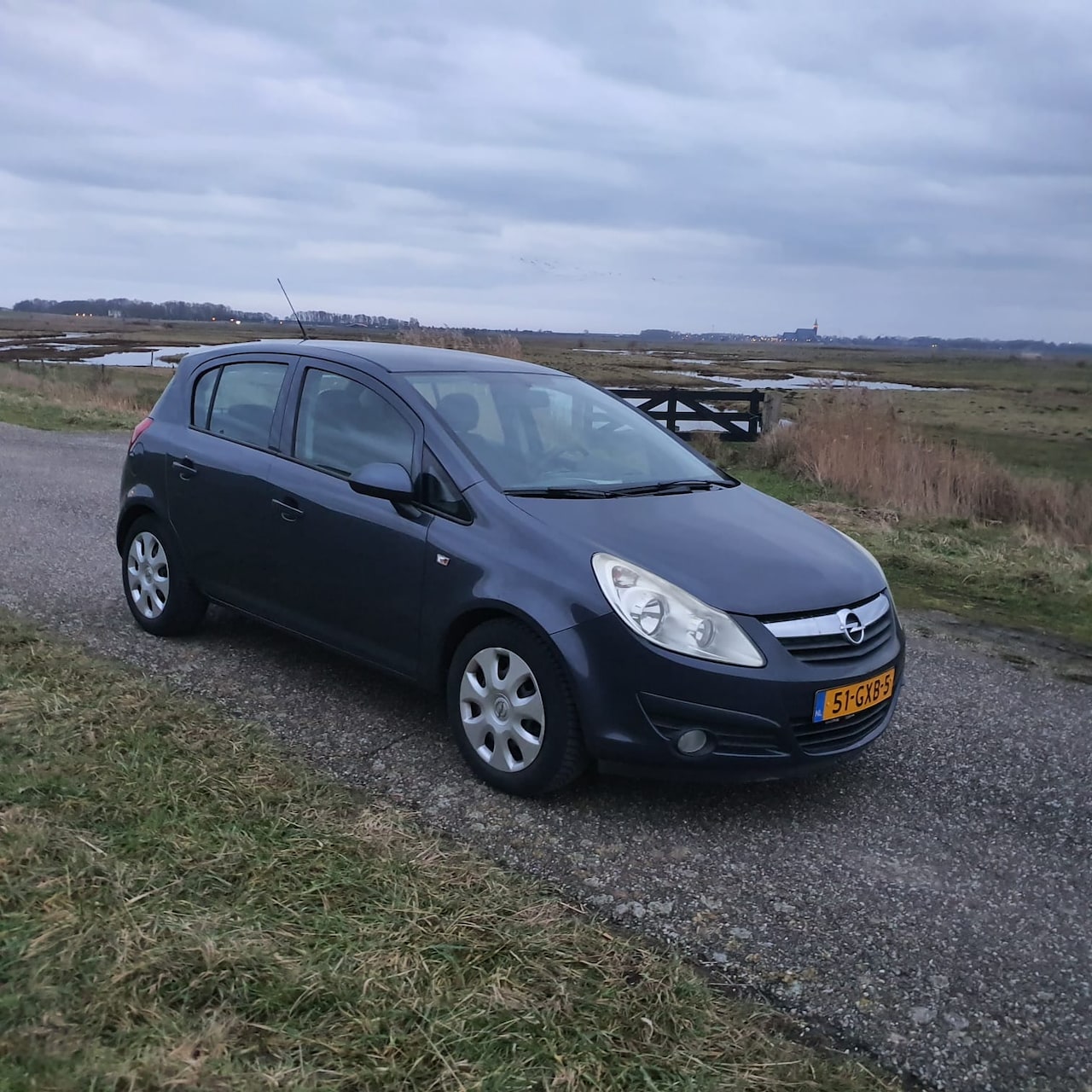 Opel Corsa - 1.4-16V Enjoy 5 deurs - AutoWereld.nl