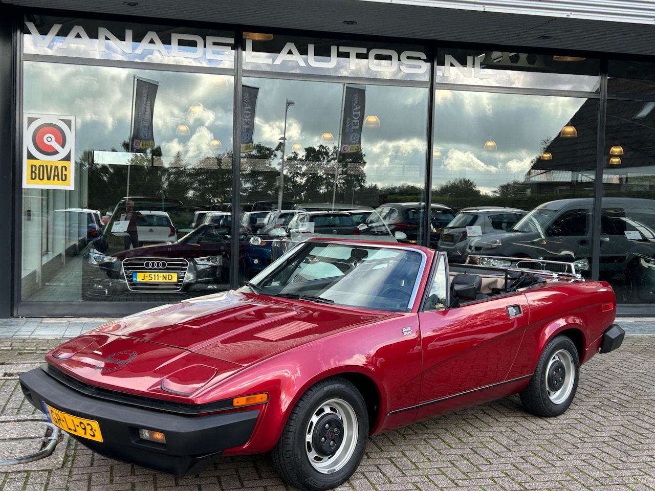 Triumph TR7 - 2.0 Softtop Oldtimer RVS-Uitlaat Zeer nette staat! - AutoWereld.nl