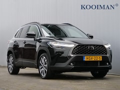Toyota Corolla Cross - 1.8 High Power Hybrid Style 140 Pk Automaat Navigatie / DAB / Leer / Pano-dak / Apple Carp