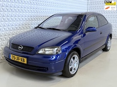 Opel Astra - 1.6 Edition / VAN én VOOR de liefhebber (2002)