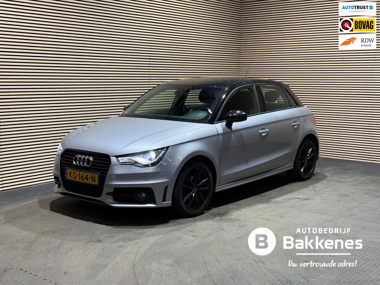 Audi A1 Sportback - 1.2 TFSI Ambition S-Line | Airco | Navi | Bluetooth - AutoWereld.nl