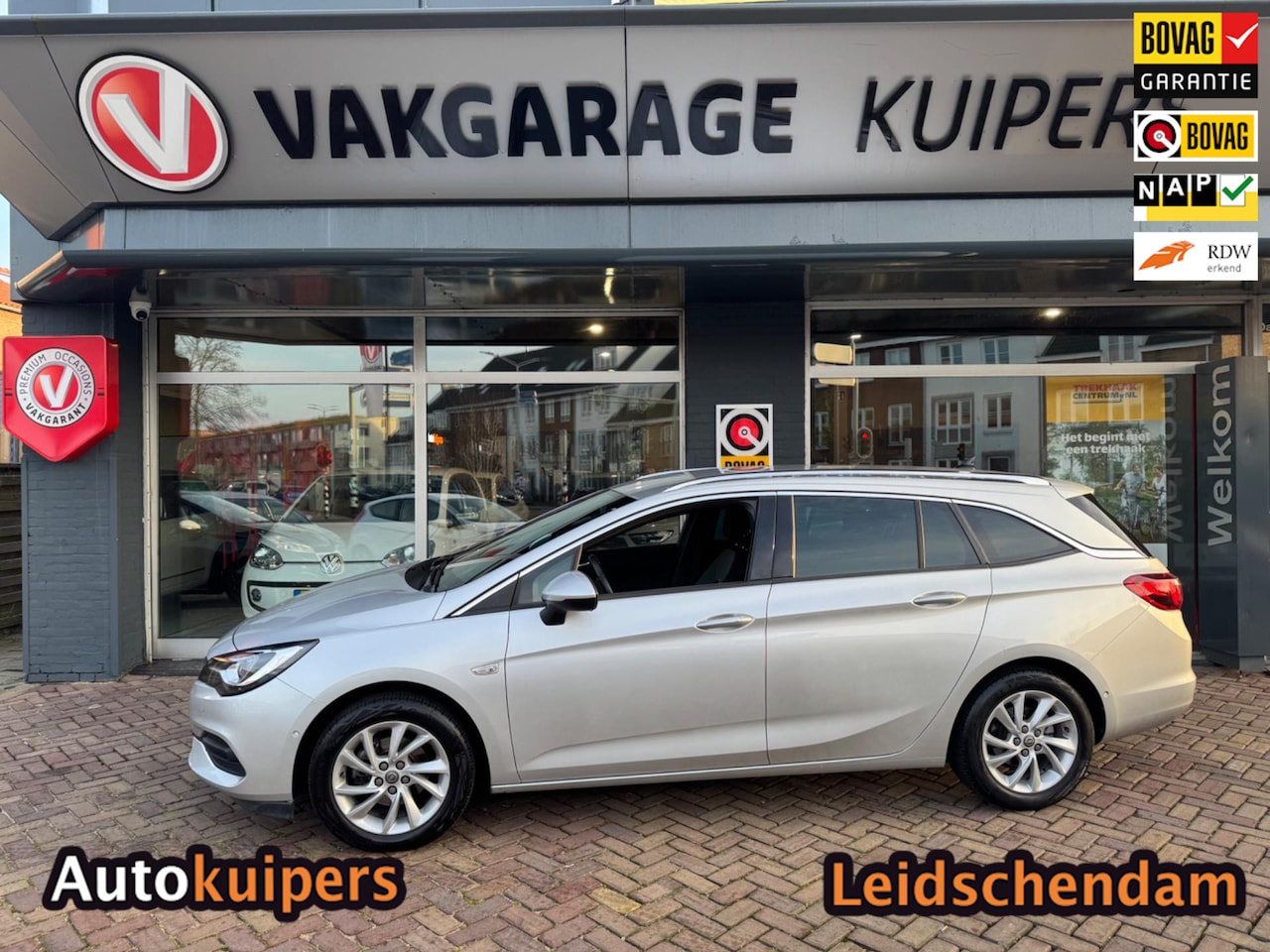 Opel Astra Sports Tourer - 1.2 Elegance 1.2 Elegance - AutoWereld.nl
