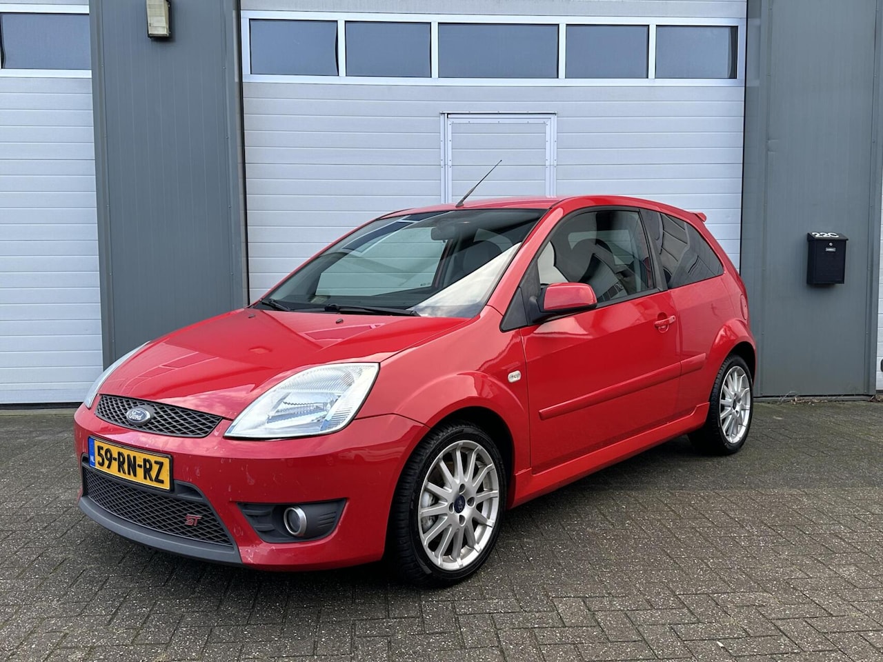 Ford Fiesta - 2.0-16V ST 150PK|Airco|Voorruit verwarmd| - AutoWereld.nl