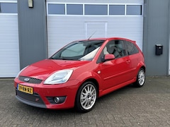 Ford Fiesta - 2.0-16V ST 150PK|Airco|Voorruit verwarmd|