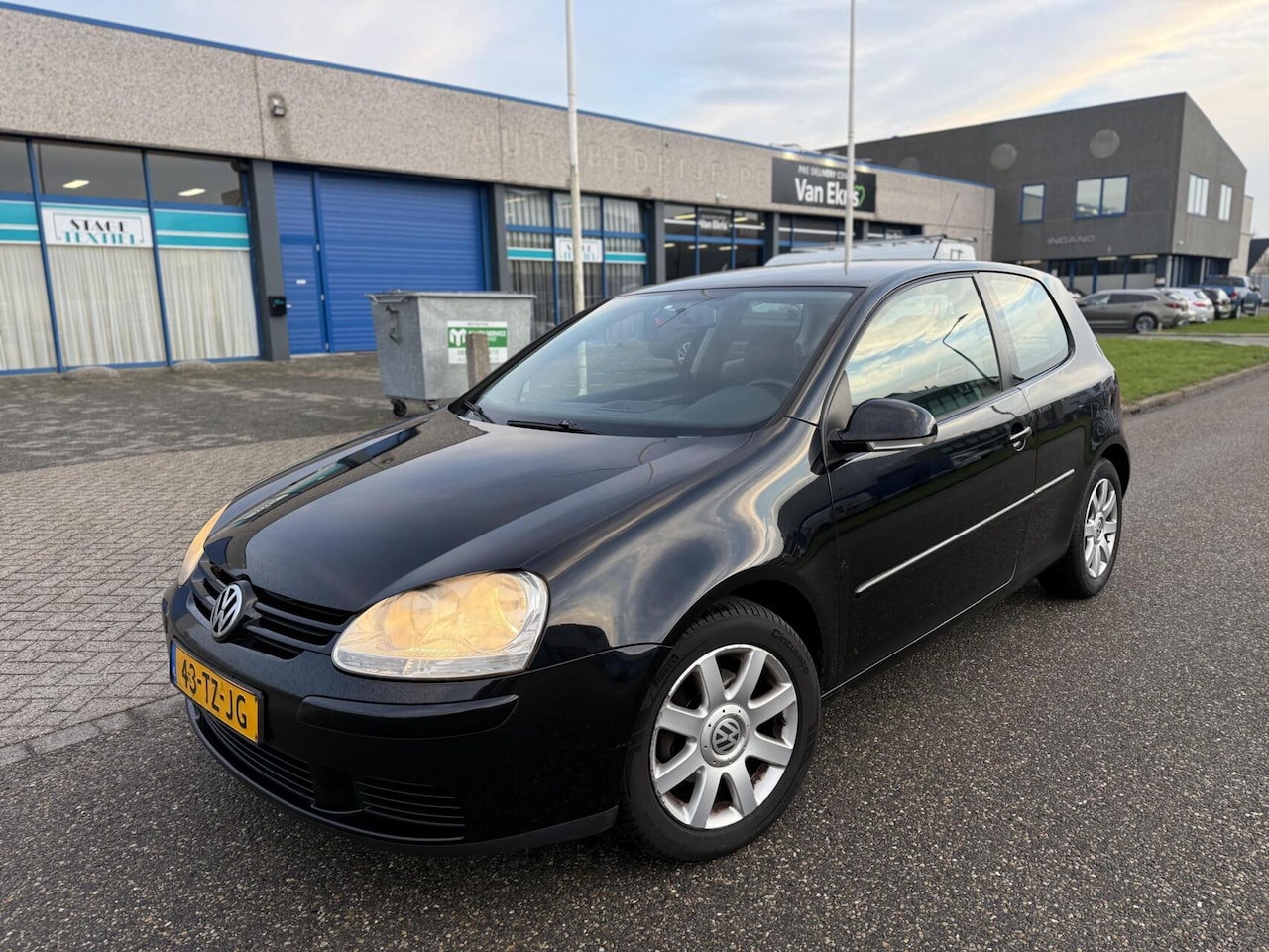 Volkswagen Golf - 5 1.4 2007 Groot scherm Airco Trekhaak - AutoWereld.nl