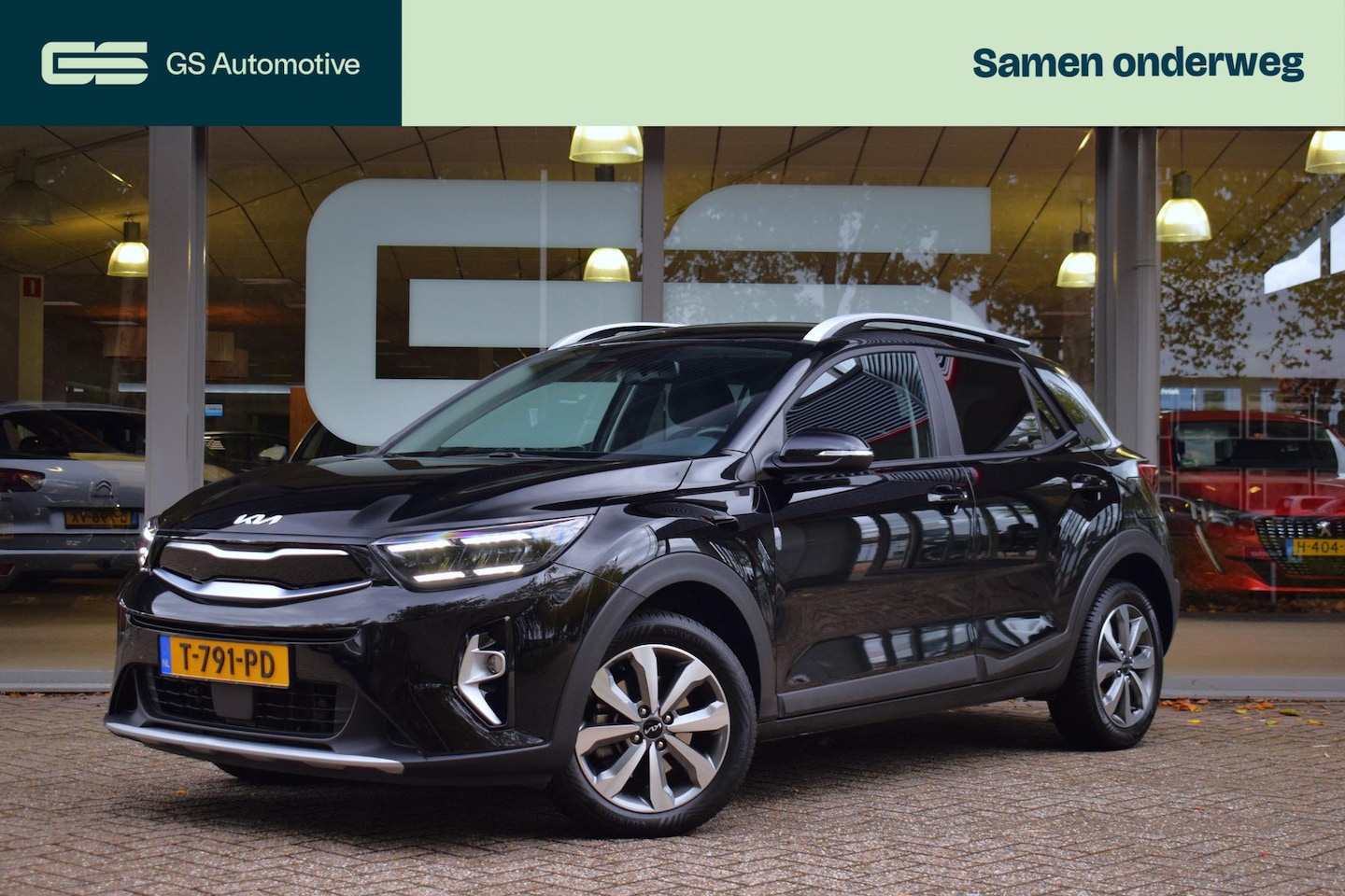 Kia Stonic - 1.0 T-GDi MHEV DynamicPlusLine |NAV|TREKHAAK|CARPL - AutoWereld.nl