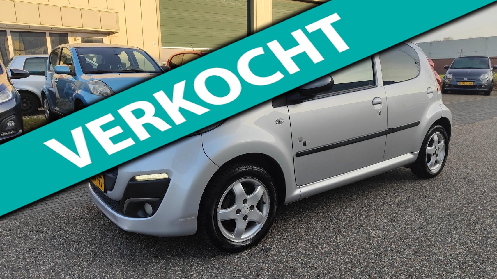 Peugeot 107 - 1.0 Black & Silver - AutoWereld.nl