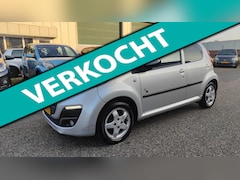 Peugeot 107 - 1.0 Black & Silver