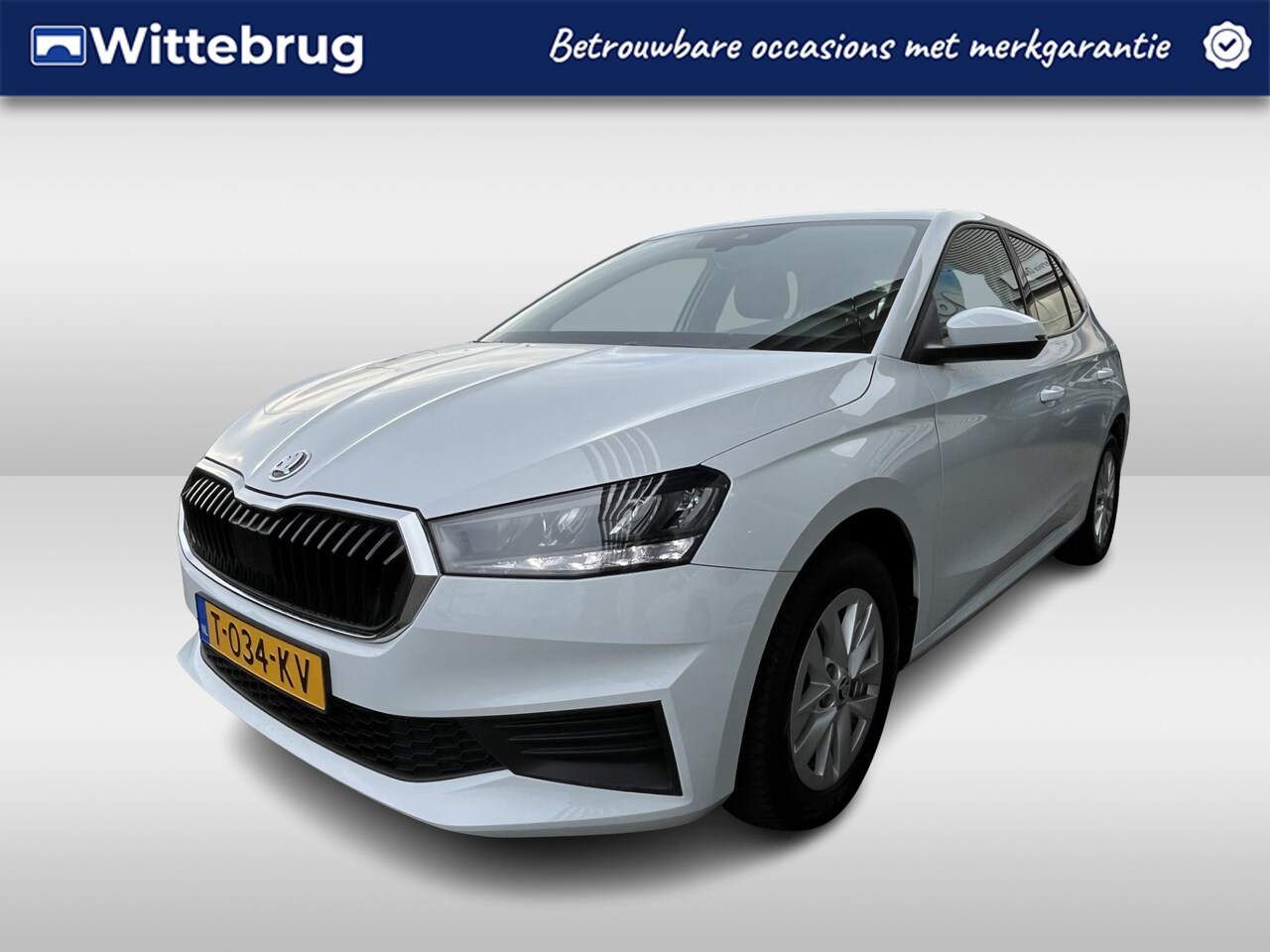 Skoda Fabia - 1.0 TSI Ambition DSG Automaat Navigatie / Smartlink wireless / Parkeersensoren / lichtmeta - AutoWereld.nl